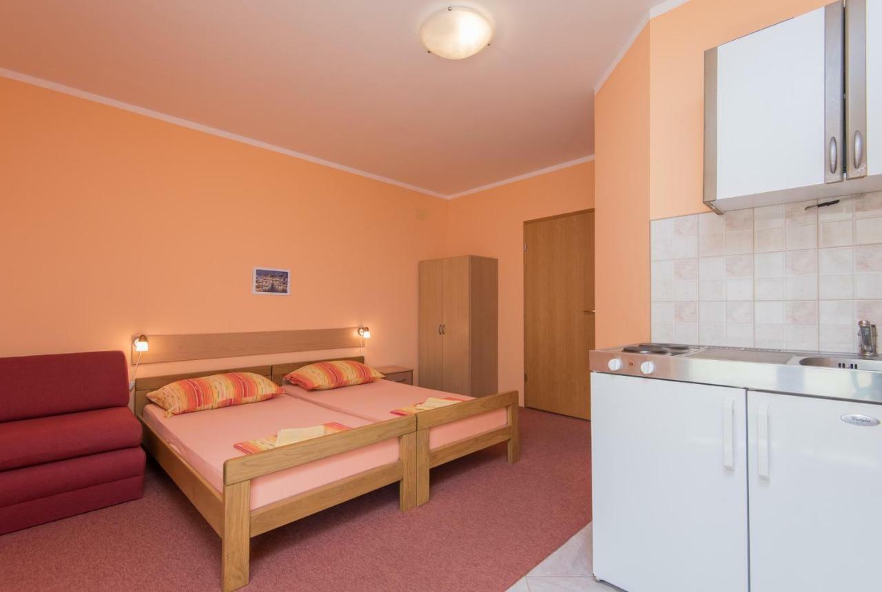 Apartmani Villa Lidija Orebić Extérieur photo